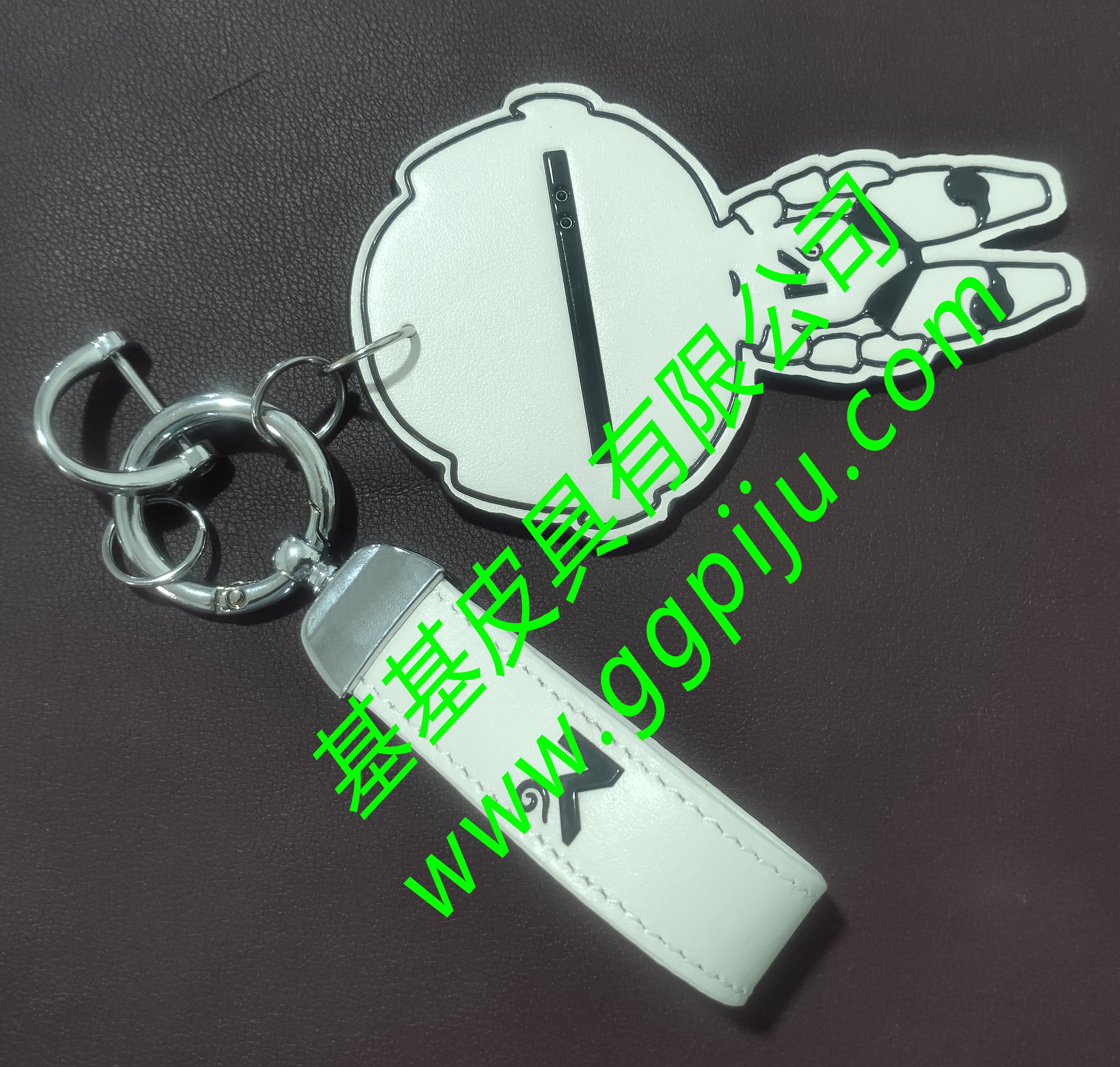 手挽带钥匙扣真皮具饰品皮具厂商